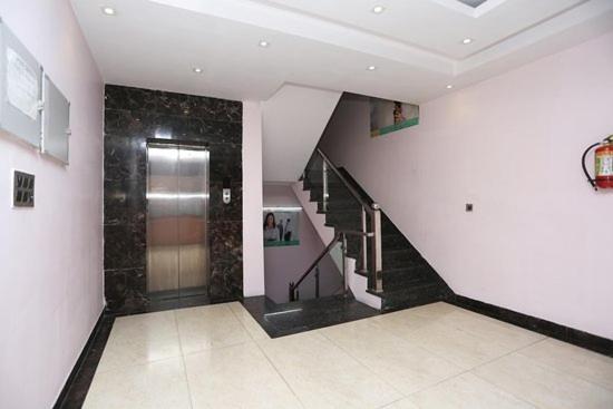 Hotel Rudra Vilas Agra  Bagian luar foto
