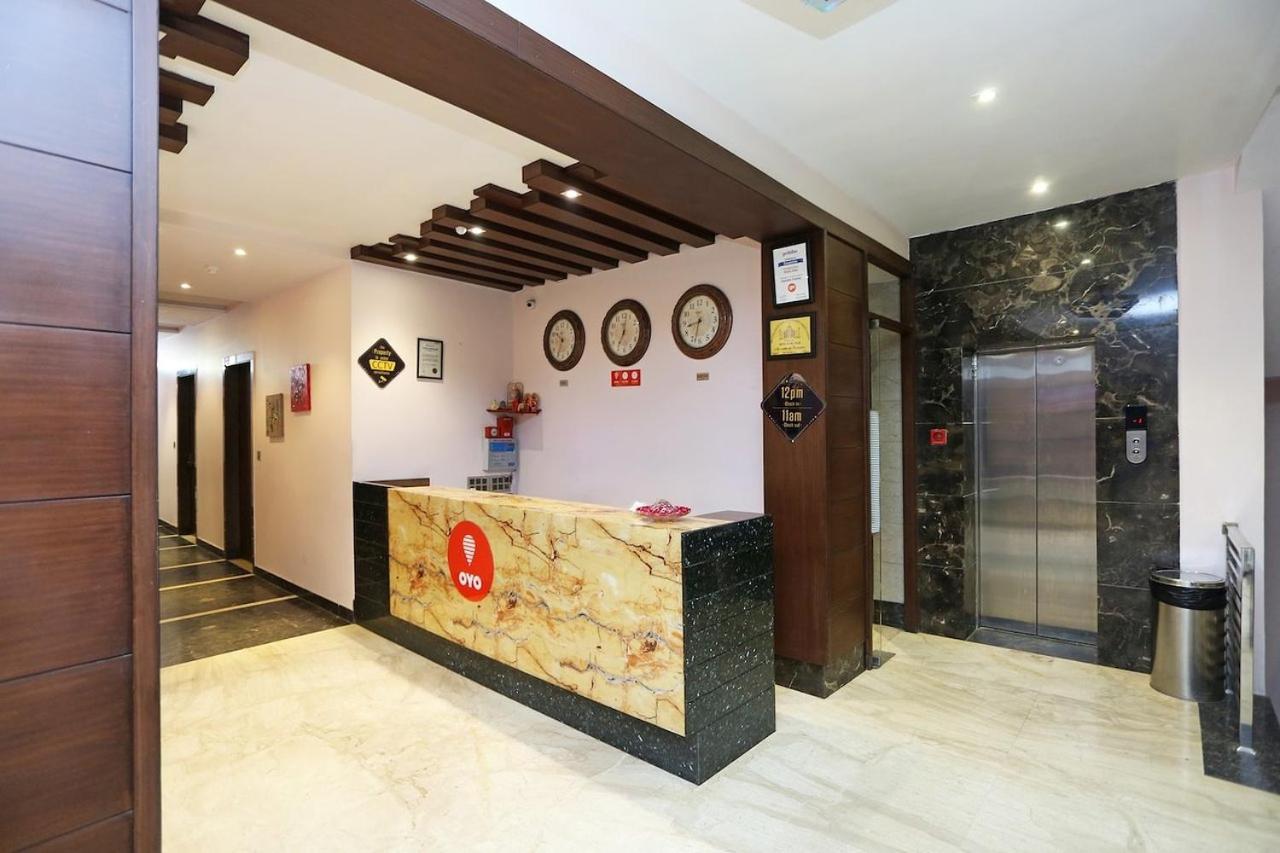Hotel Rudra Vilas Agra  Bagian luar foto